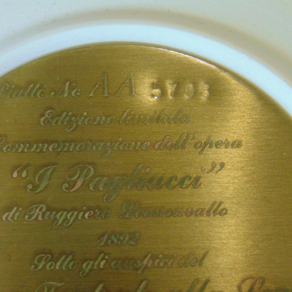 I Pagliacci Bradford Exchange Alabaster Plate - Picture 9 of 16